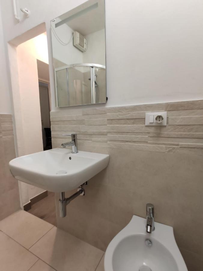 Lc Guest House ปิซา ภายนอก รูปภาพ